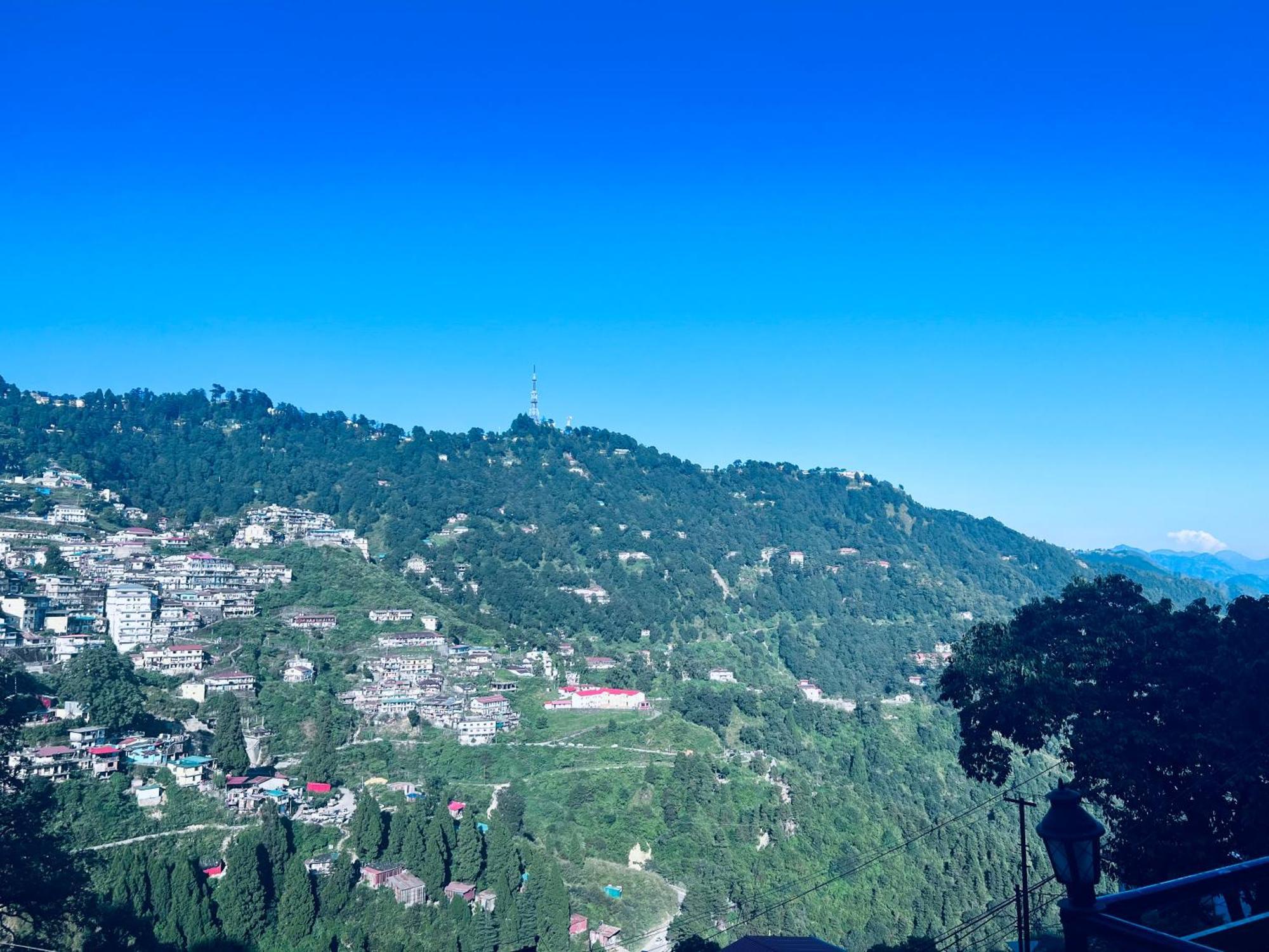 Irish Town Mussoorie Hotel Exterior foto